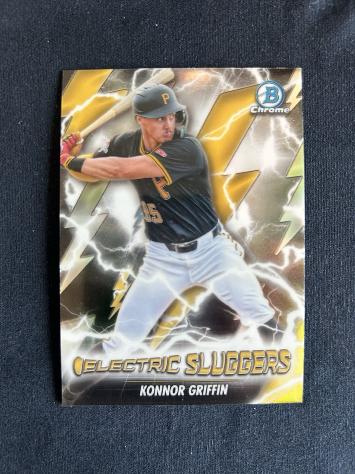 Konnor Griffin 2026 bowman Bowman Electric Sluggers Autographs - Gold Refractor example 1