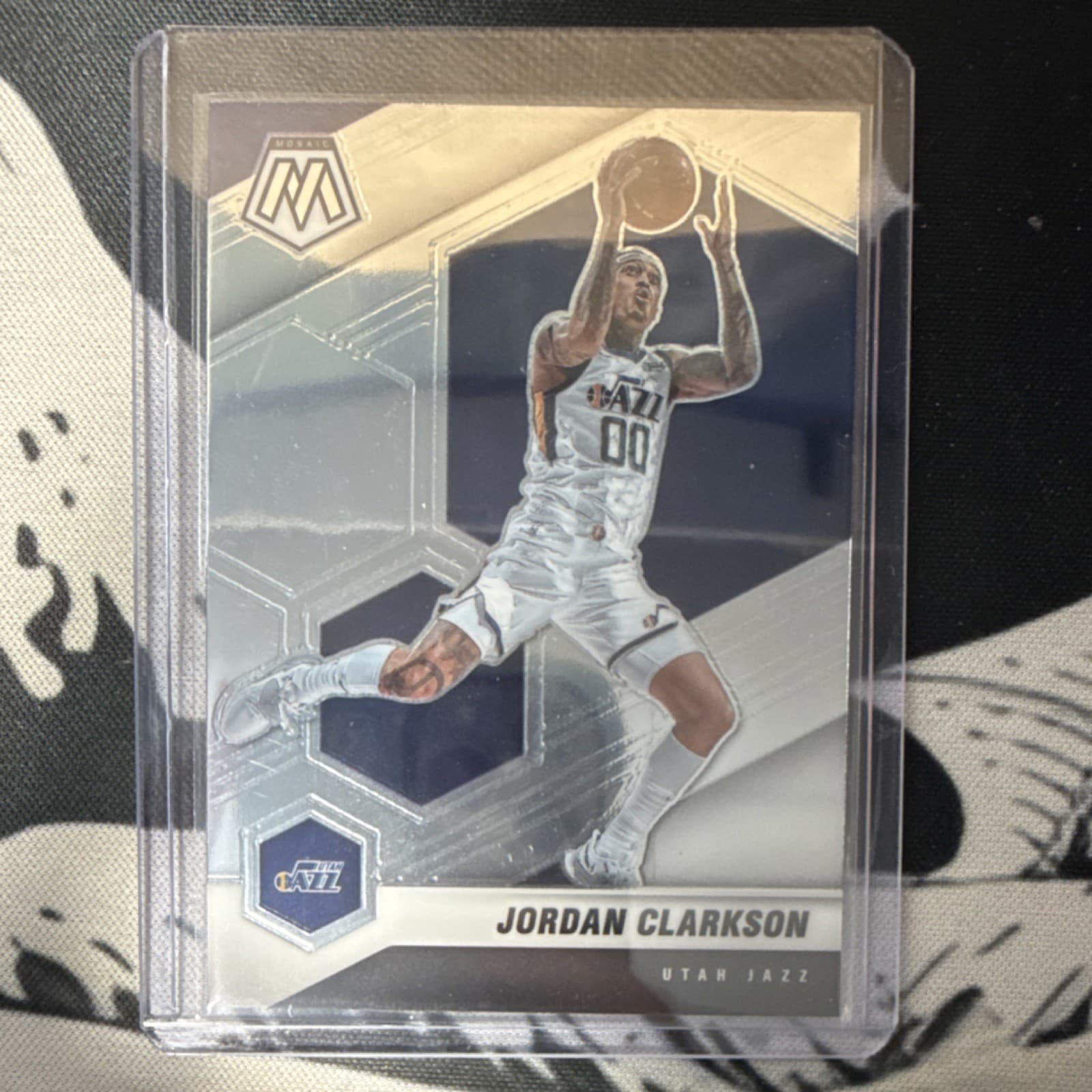 Jordan Clarkson 2020 Panini Mosaic