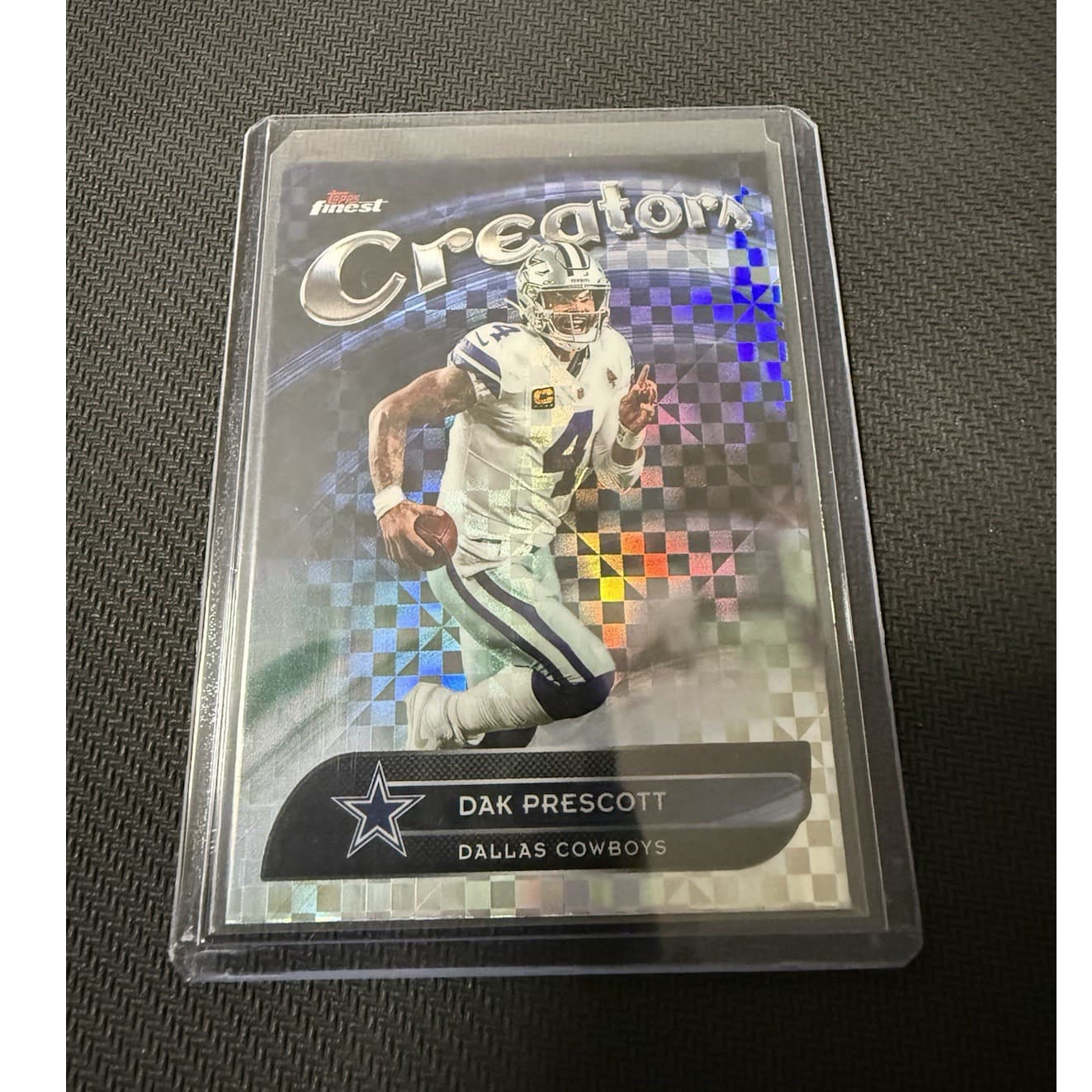 Finest Football Dak 2025 Topps