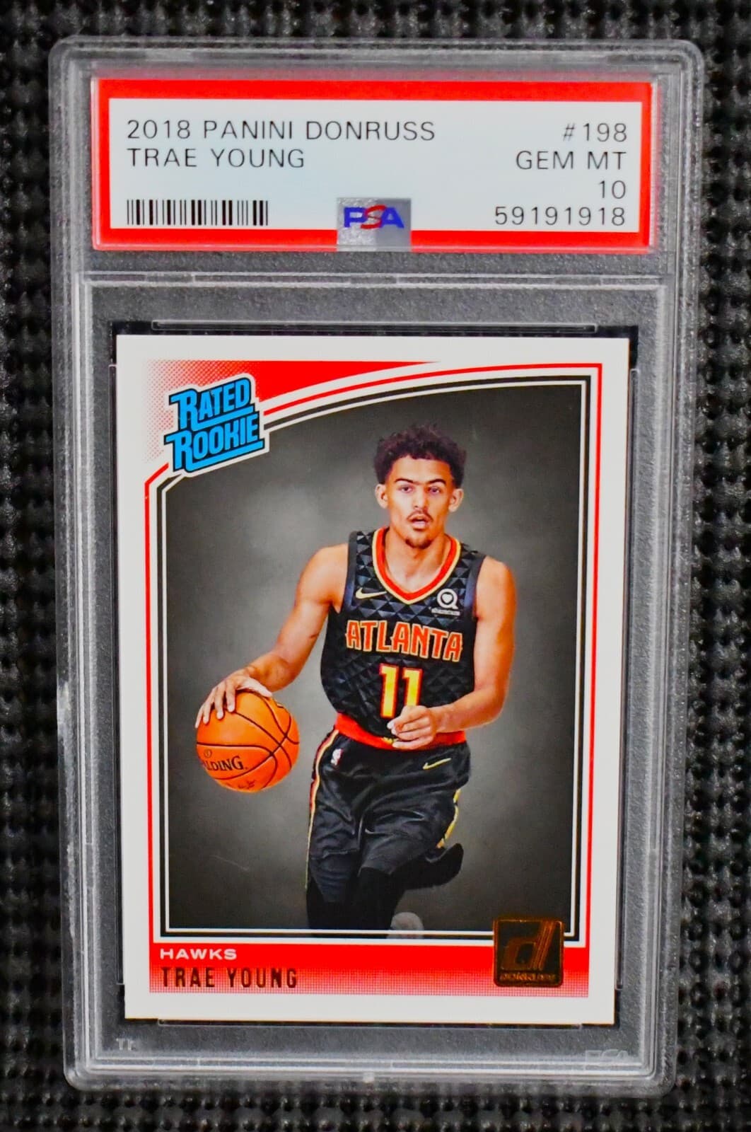 TRAE YOUNG Donruss basketball 2018 Panini
