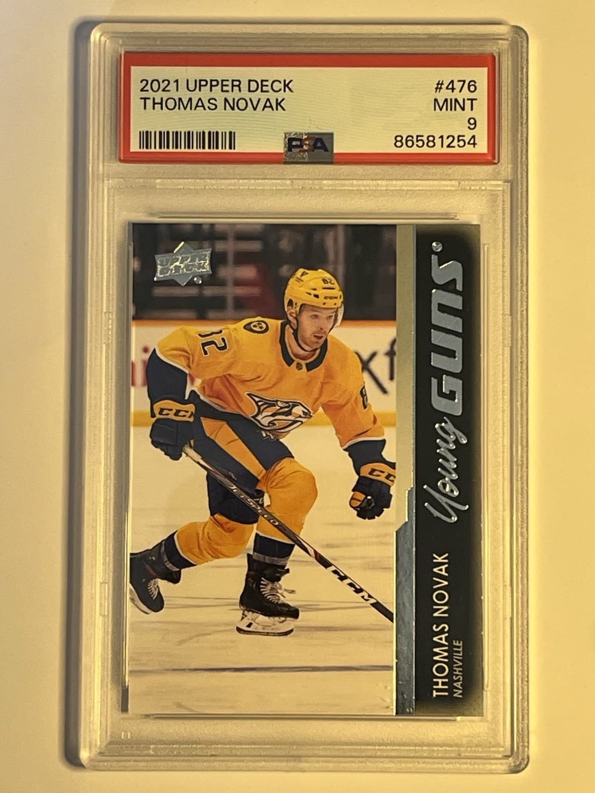 Thomas Novak trading card