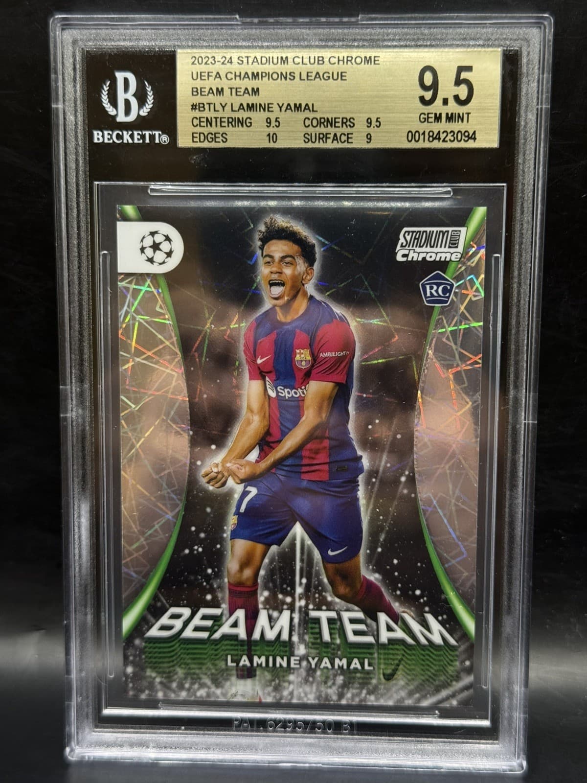 LAMINE YAMAL -24 UEFA CHAMPION 2023 Topps Stadium Club 2023 Topps Stadium Club
