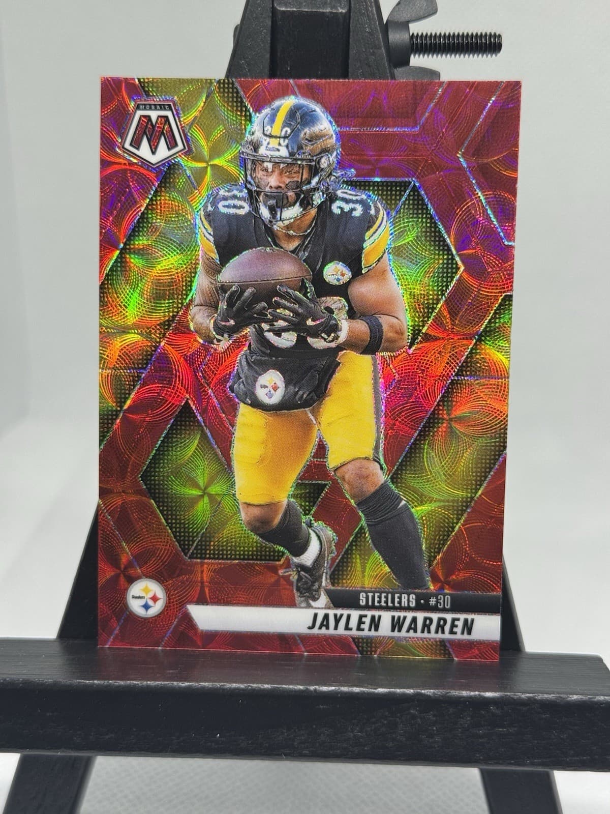 Football Red Scope 2025 Panini Mosaic