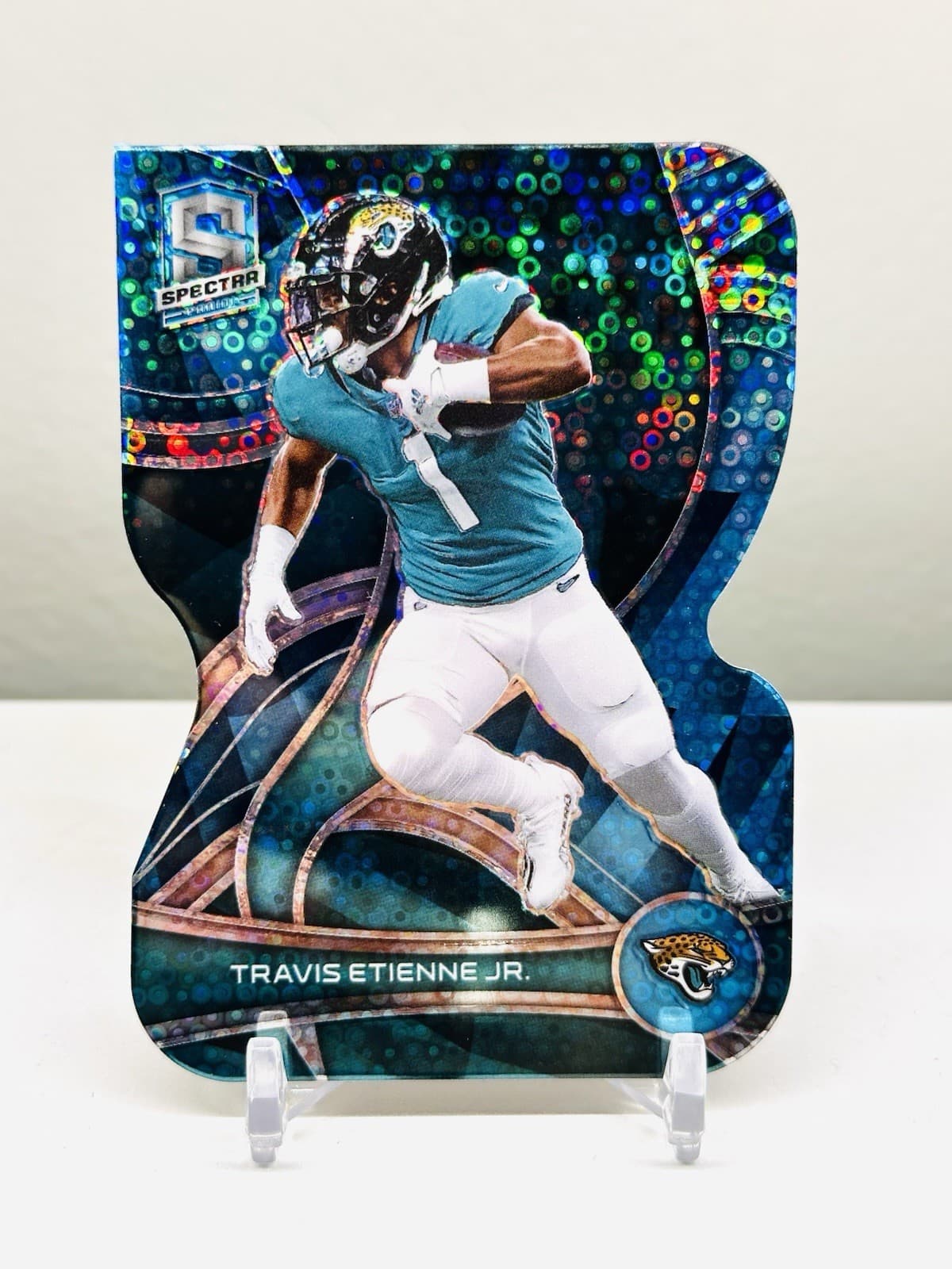 Spectra Travis Etienne 2022 Panini 2022 Panini example 2