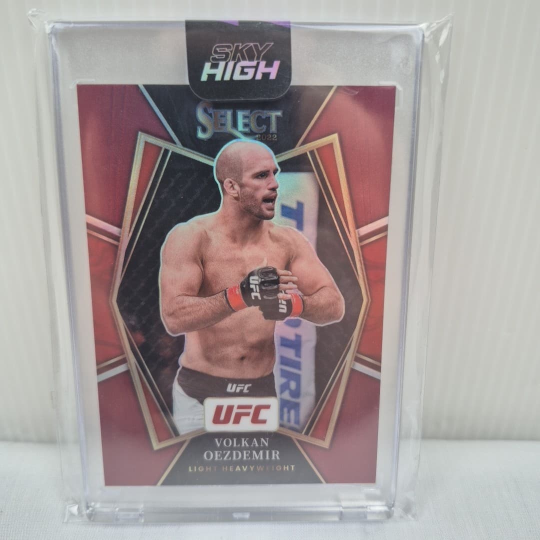 Premier Level Maroon 2022 Panini Select