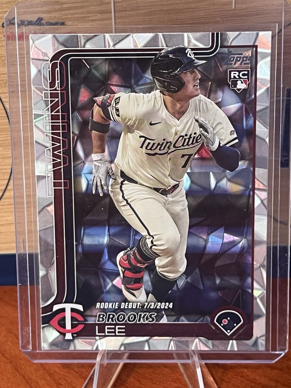 Debut Brooks Lee 2025 Topps Update
