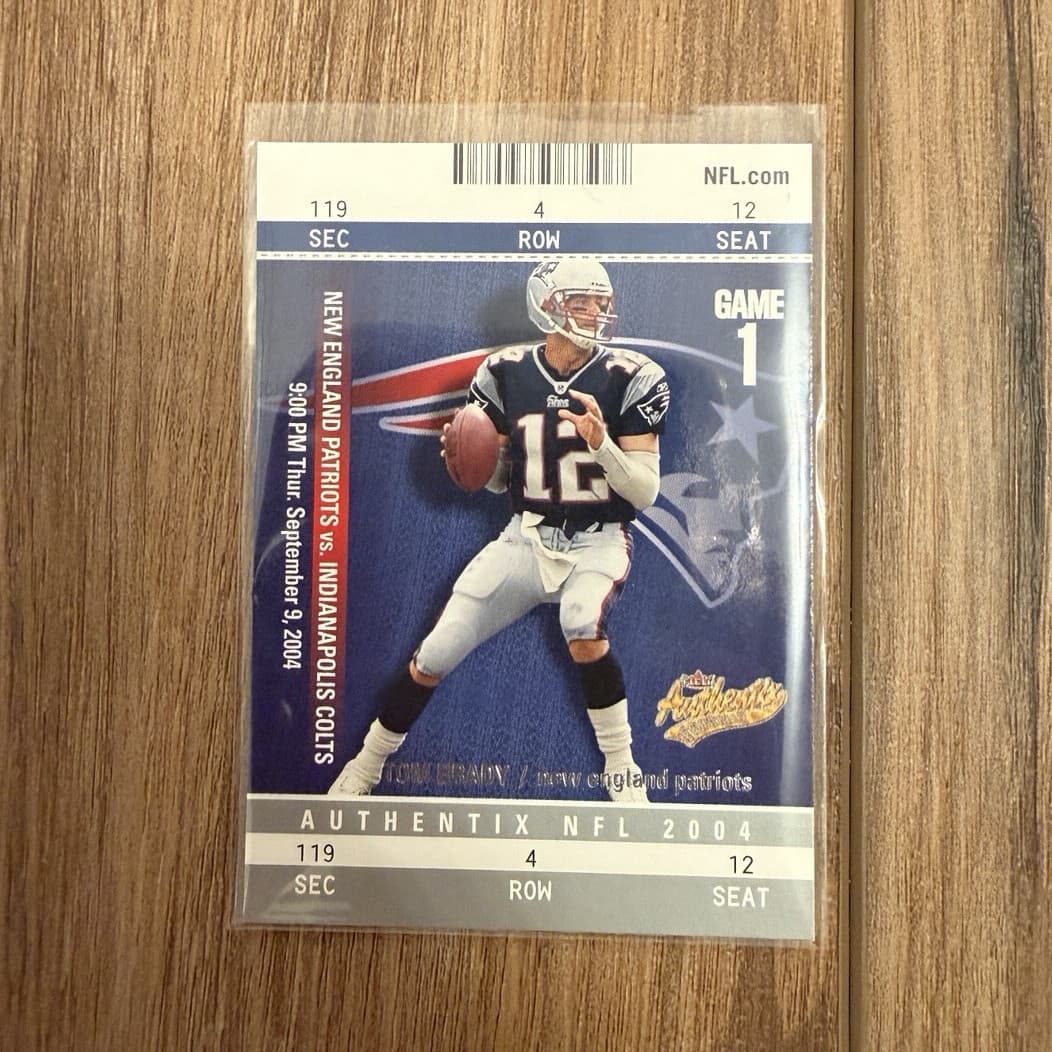Tom Brady Authentix 2004 Fleer