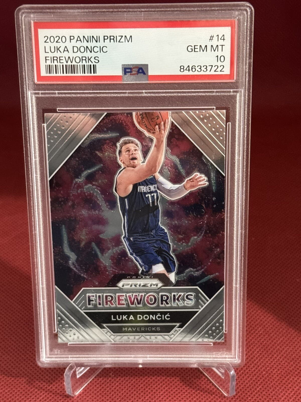 FIREWORKS LUKA DONCIC MAVERICK 2020 Panini Prizm 2020 Panini Prizm