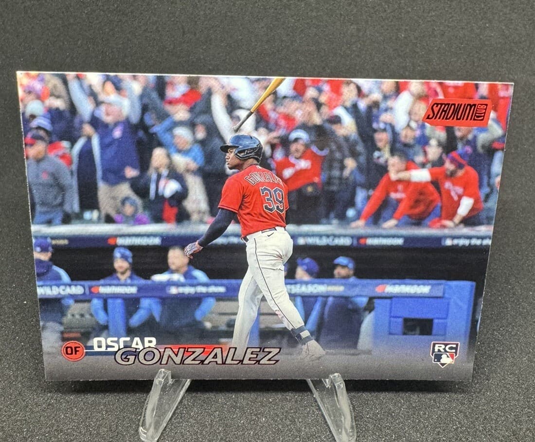 Red Foil Oscar 2023 Topps Stadium Club