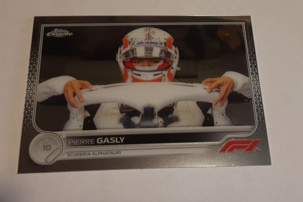 Pierre Gasly trading card