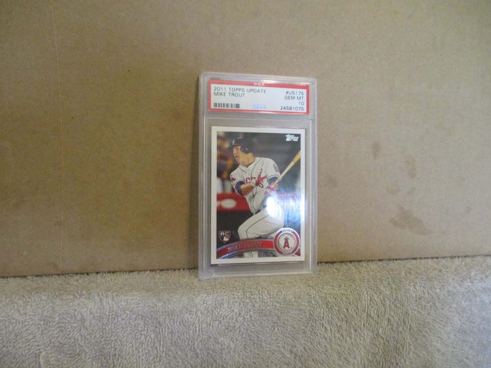 BASEBALL MIKE TROUT INVEST! 2011 Topps Update