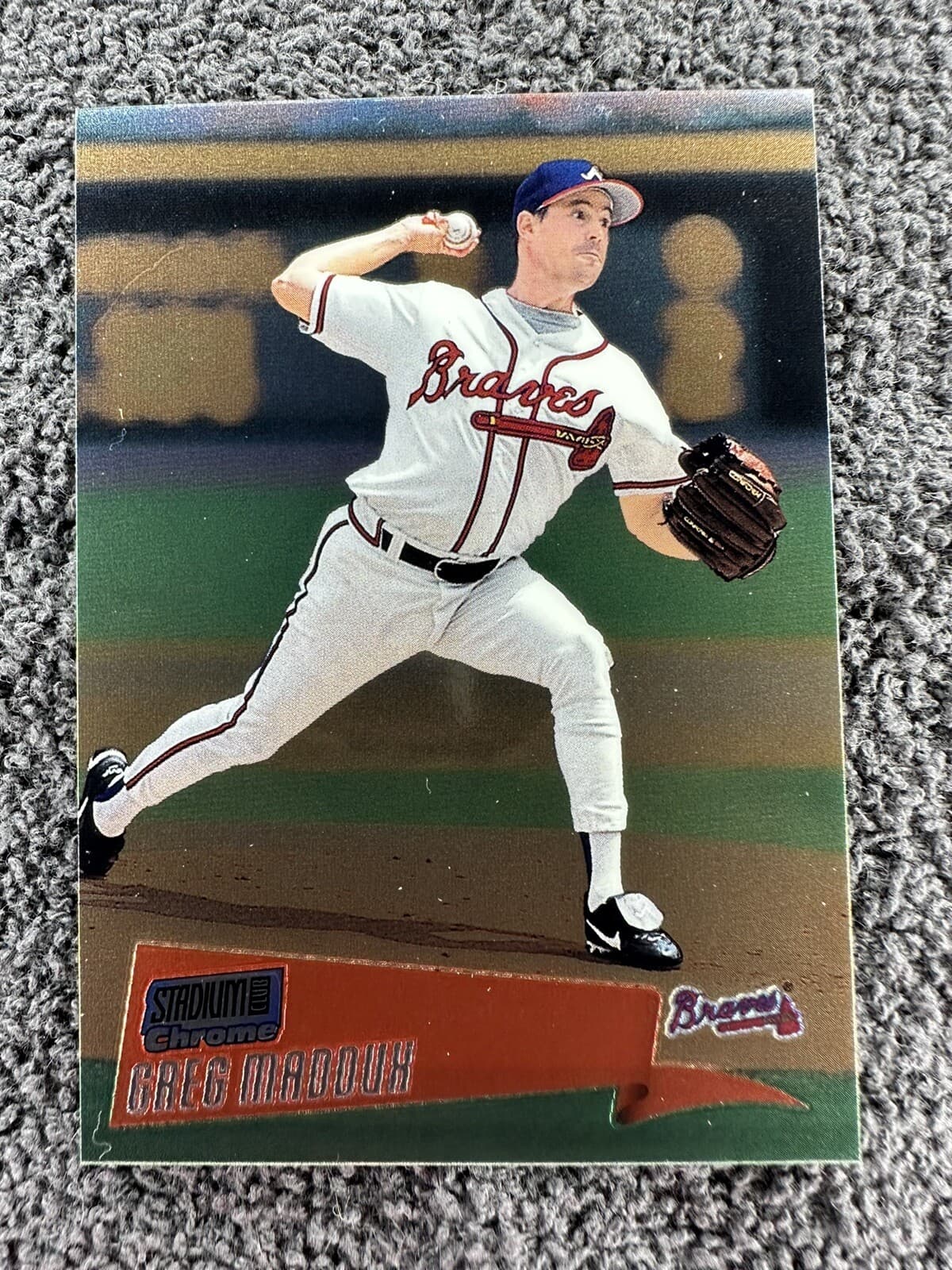 Greg Maddox Baseball 2000 Topps Stadium Club