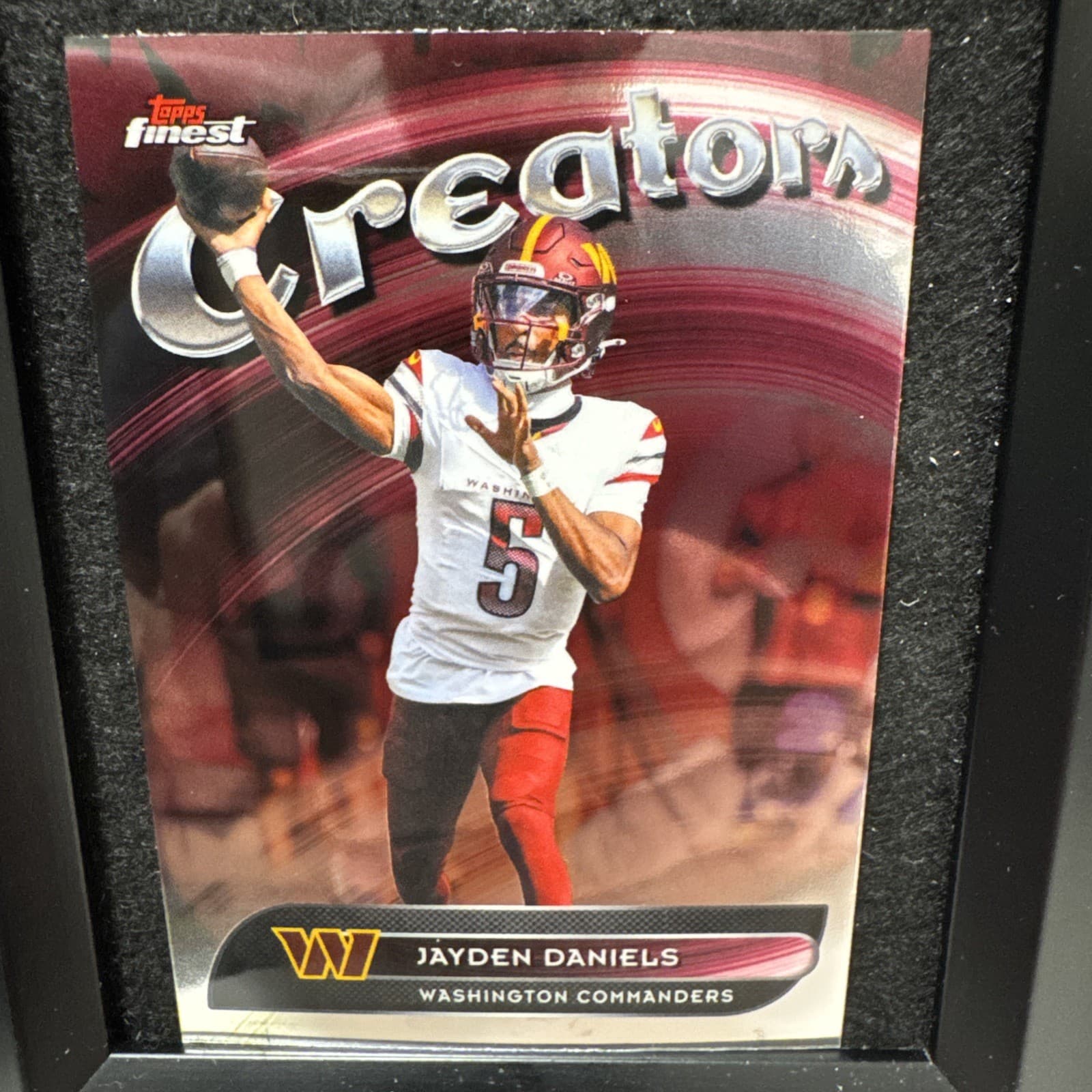 Football Jayden Daniels 2025 Topps Finest