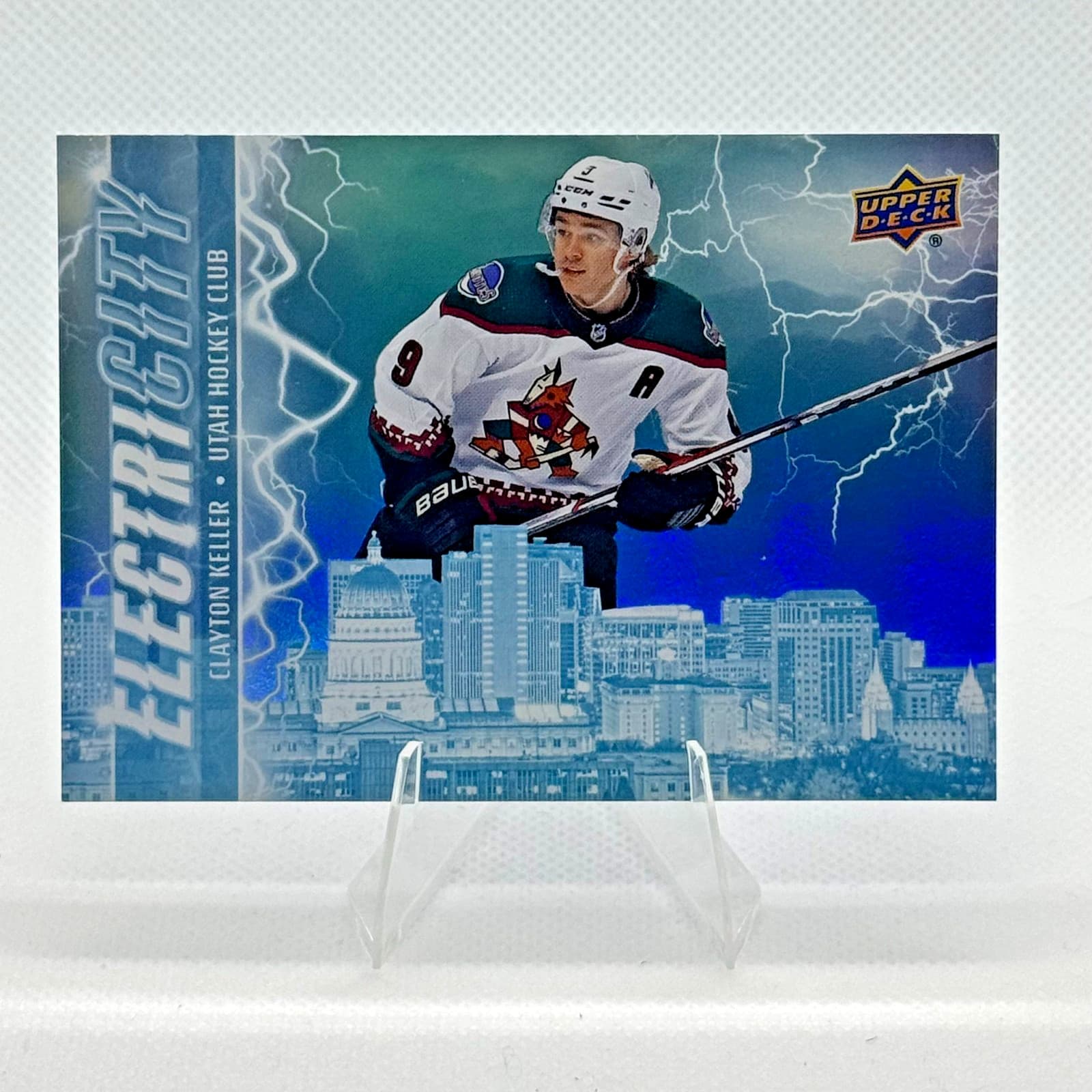 Clayton Keller trading card