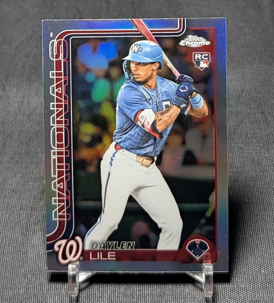 Daylen Lile trading card