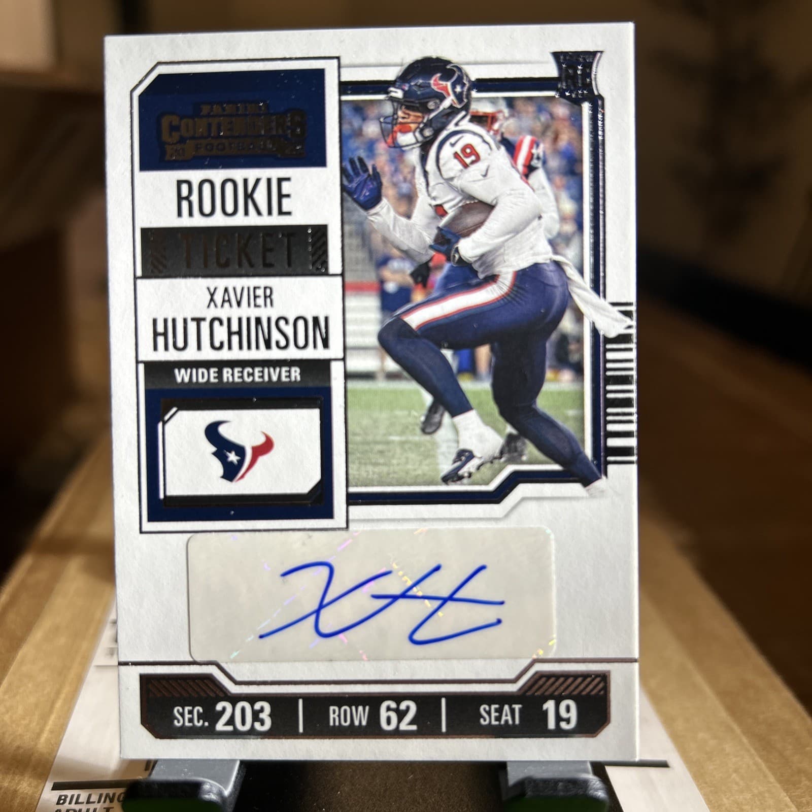 Xavier Hutchinson trading card