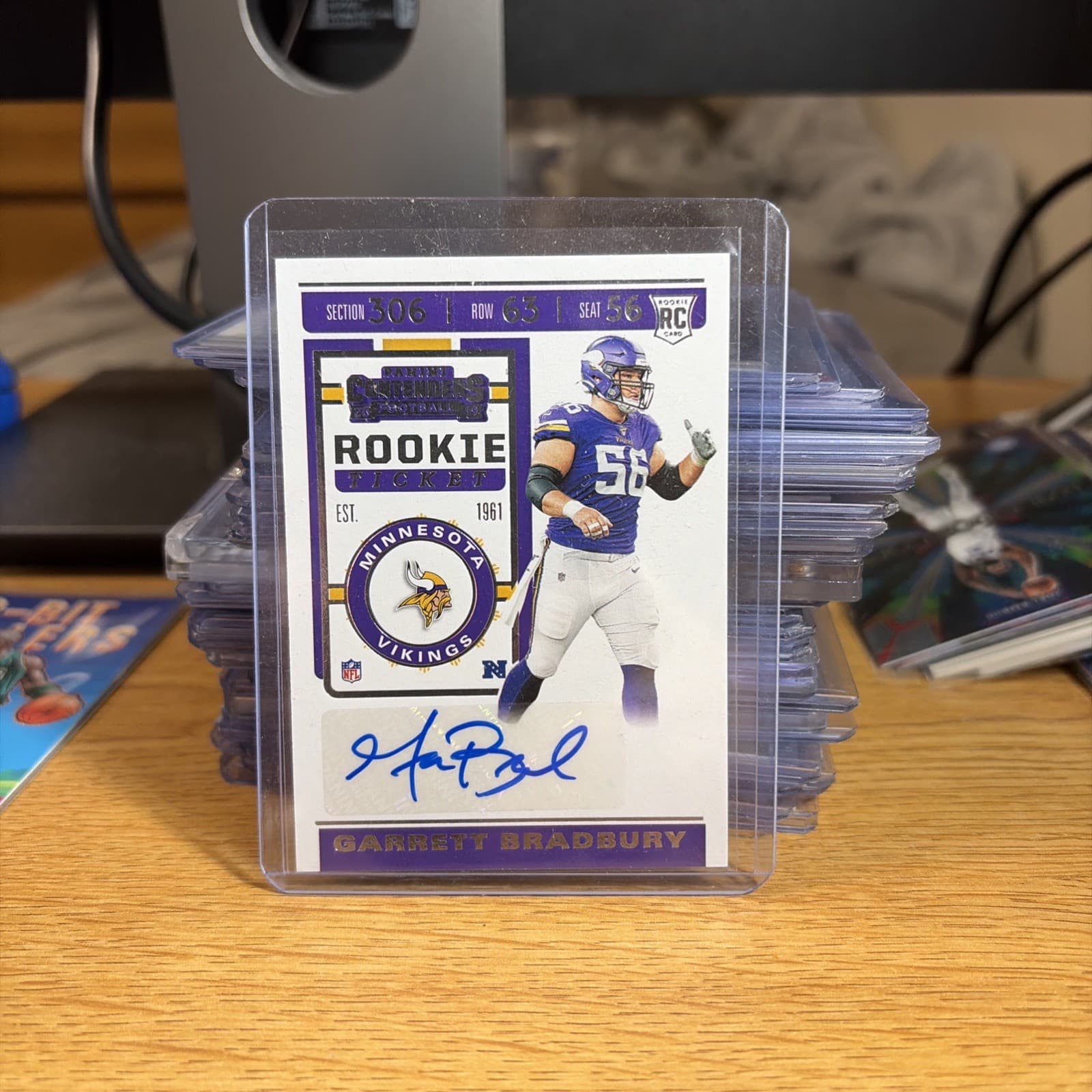 Garrett Bradbury trading card