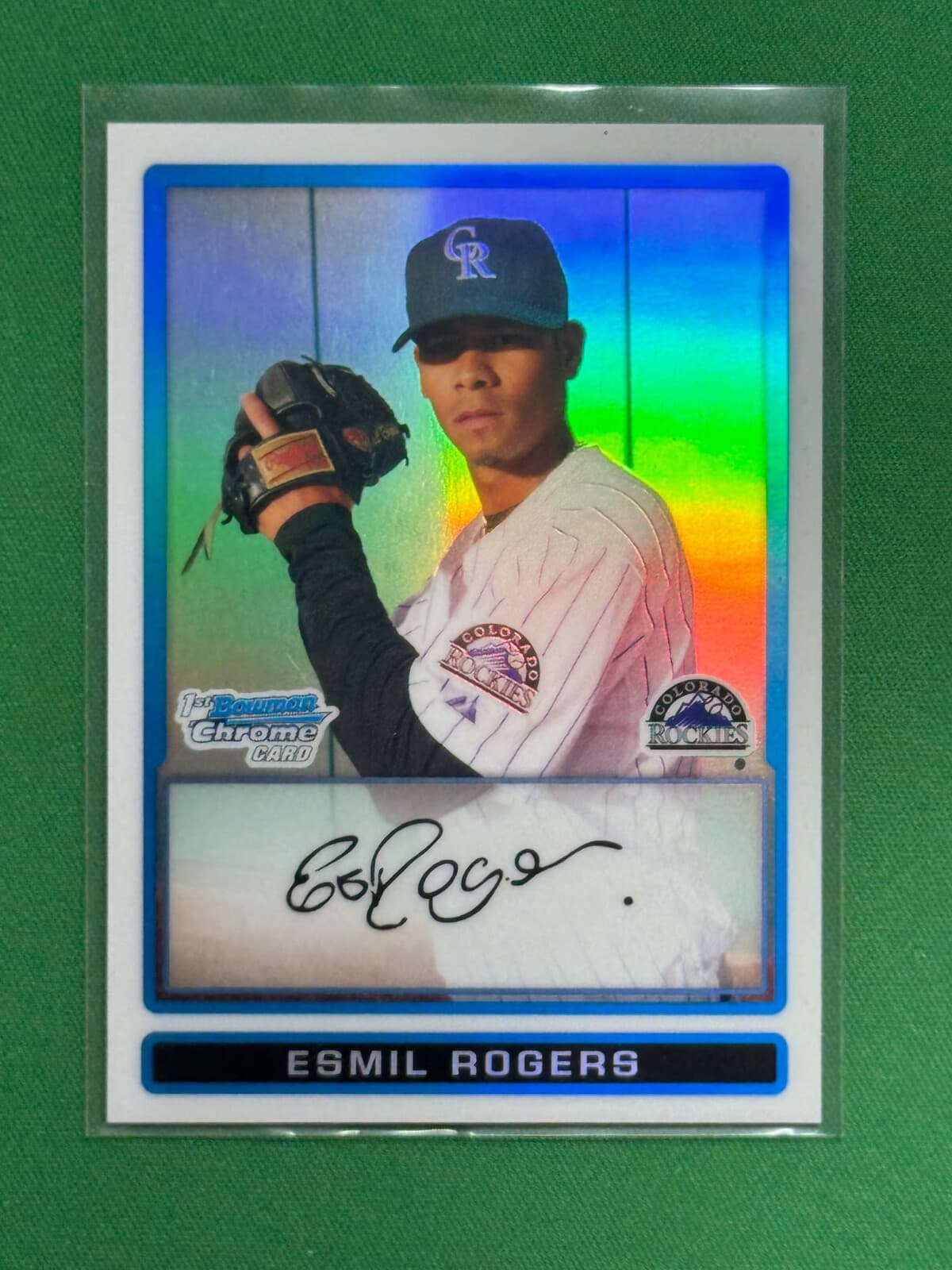 Esmil Rogers trading card
