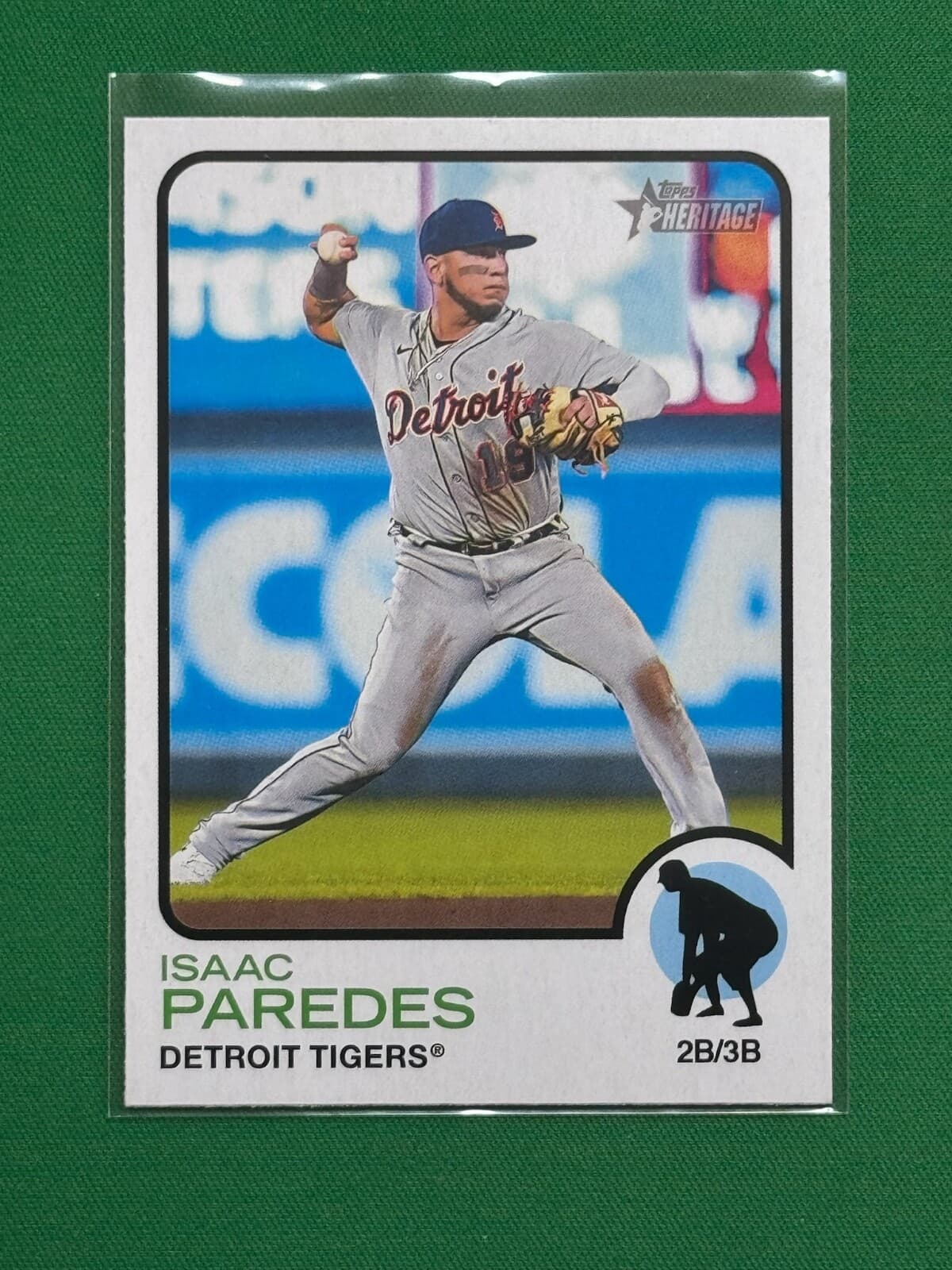 Isaac Paredes 2022 topps Topps Heritage