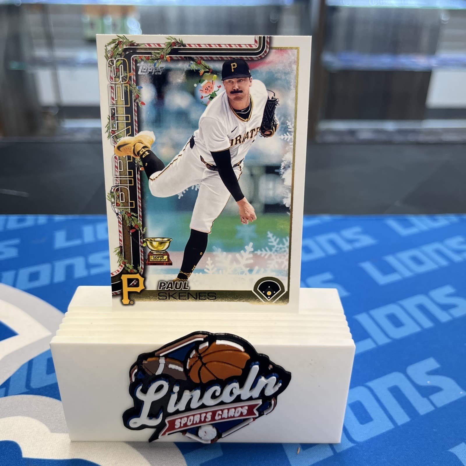 Paul Skenes 2025 topps Topps Holiday