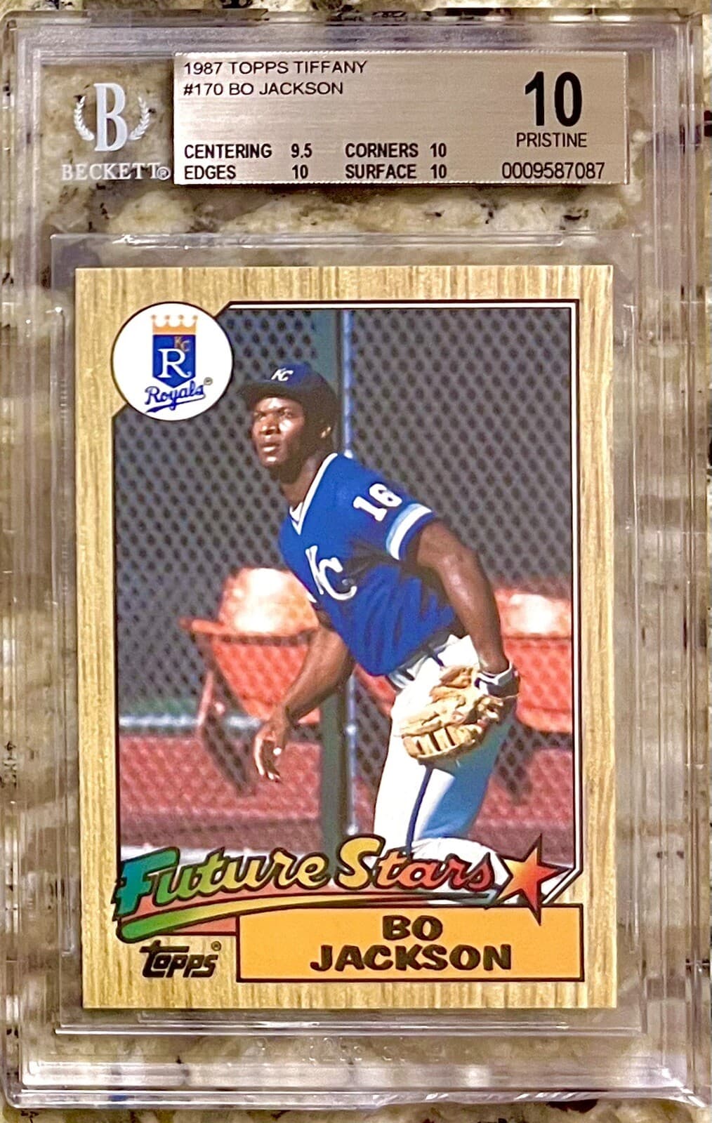Bo Jackson trading card