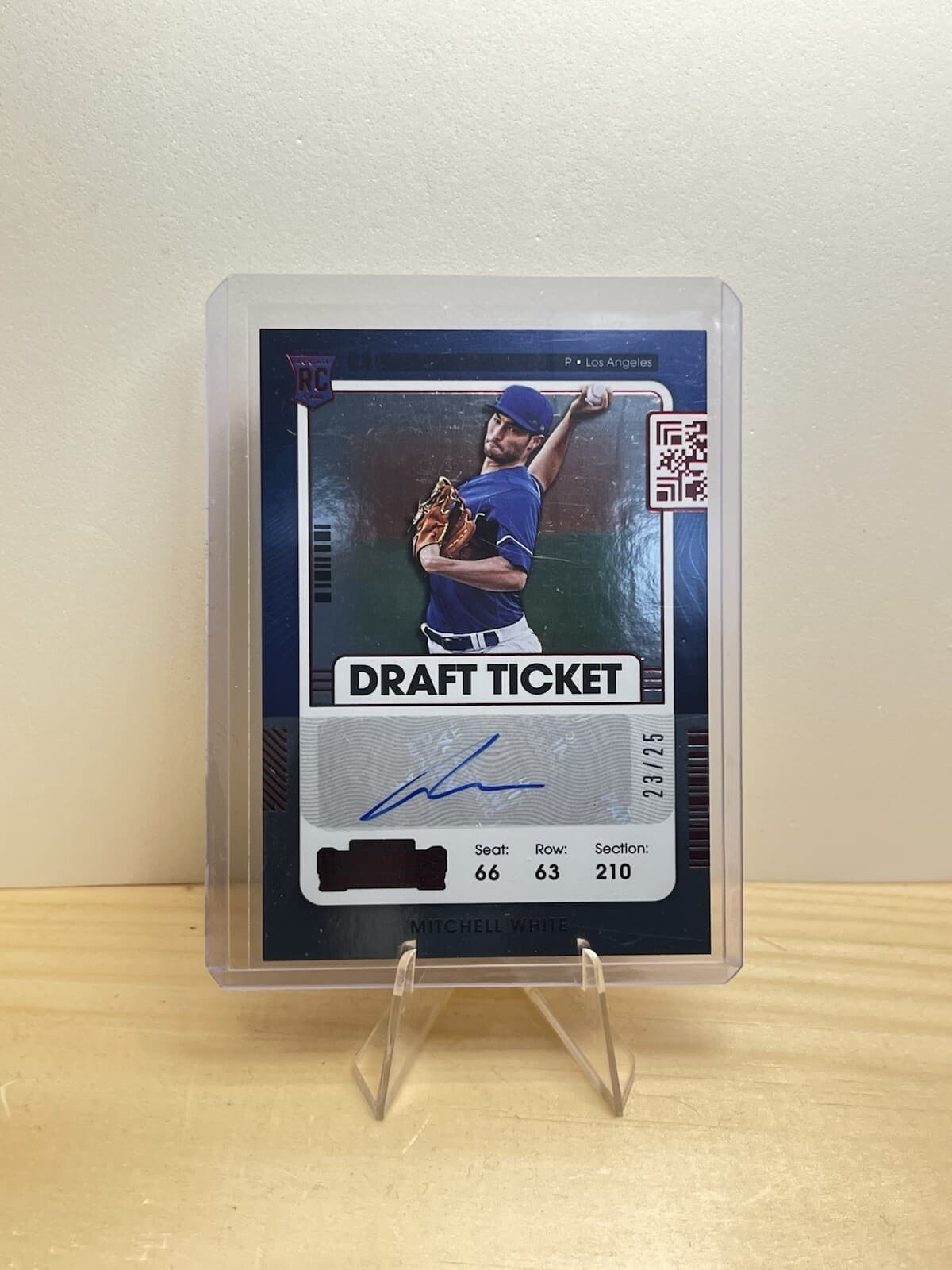 Mitchell White trading card