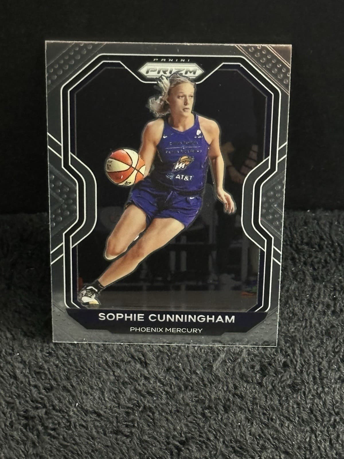 Sophie Cunningham trading card