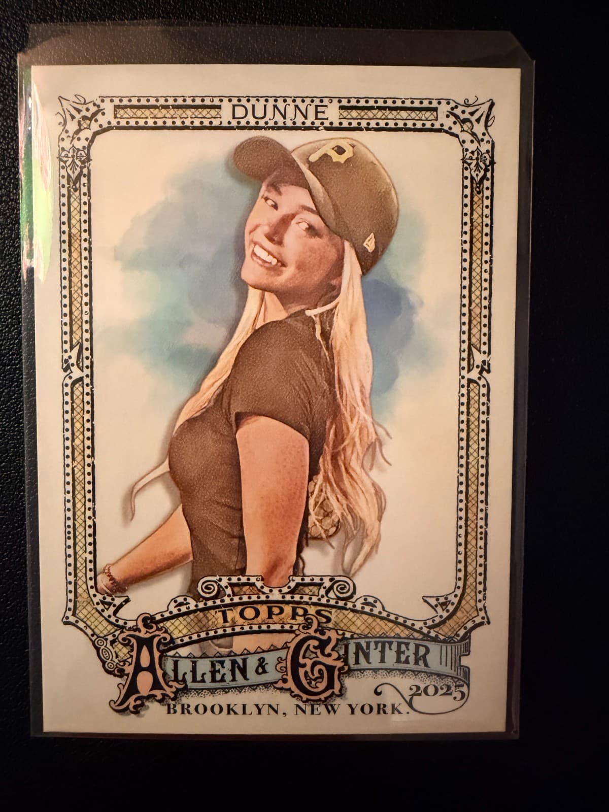 Livvy Dunne trading card