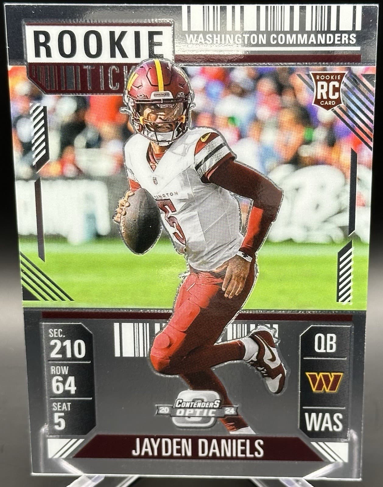 Jayden Daniels 2024 panini