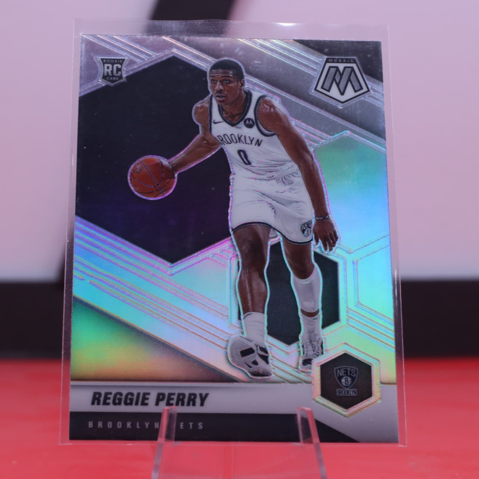 Reggie Perry trading card