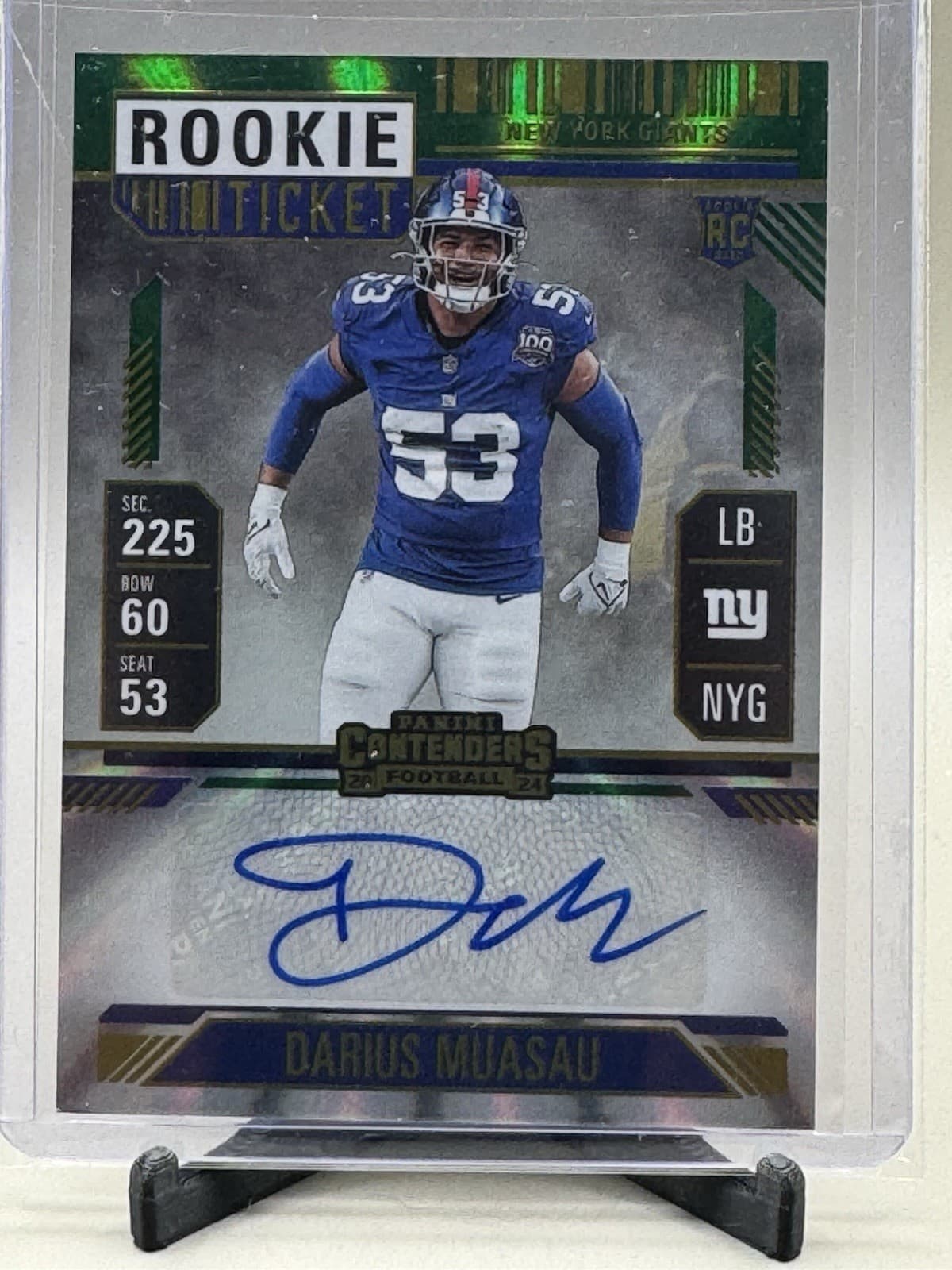 Darius Muasau trading card