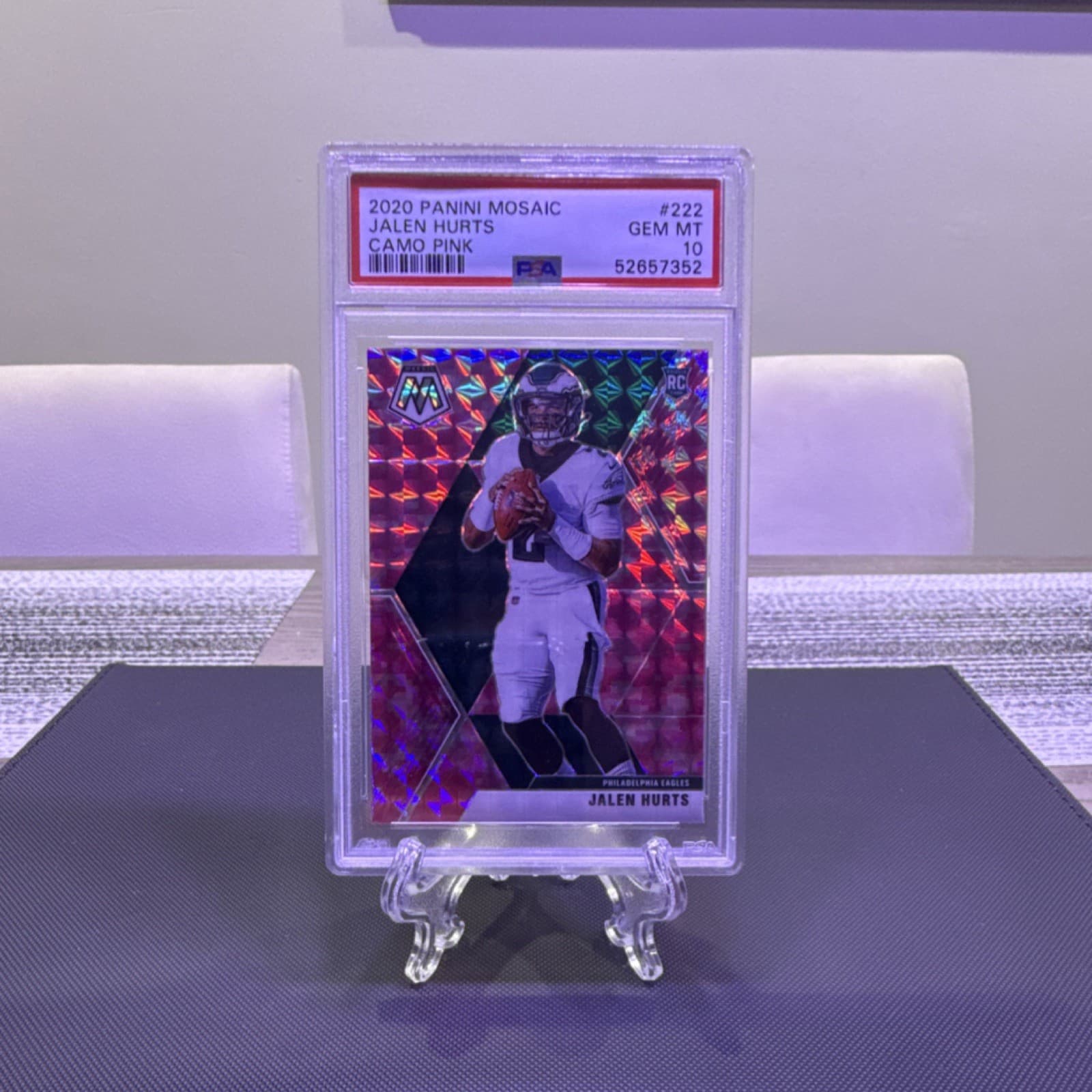Jalen Hurts trading card