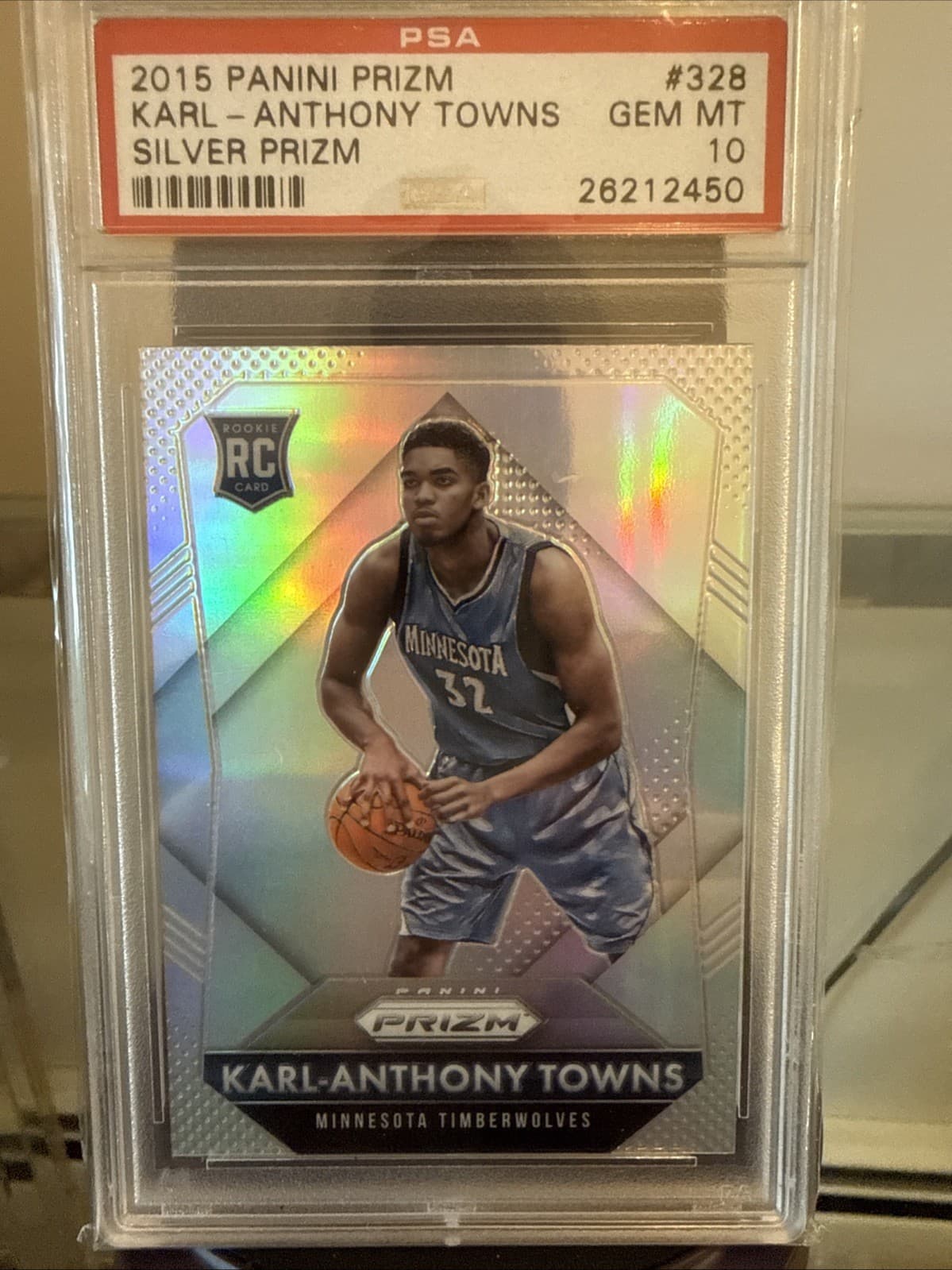 Karl-Anthony Towns trading card