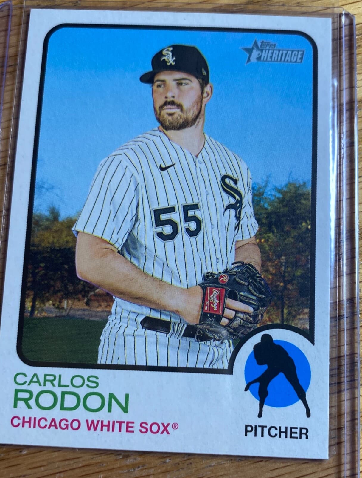 Carlos Rodon 2022 topps Topps Heritage