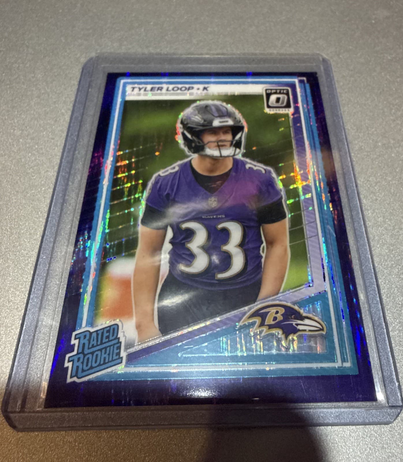 Tyler Loop trading card