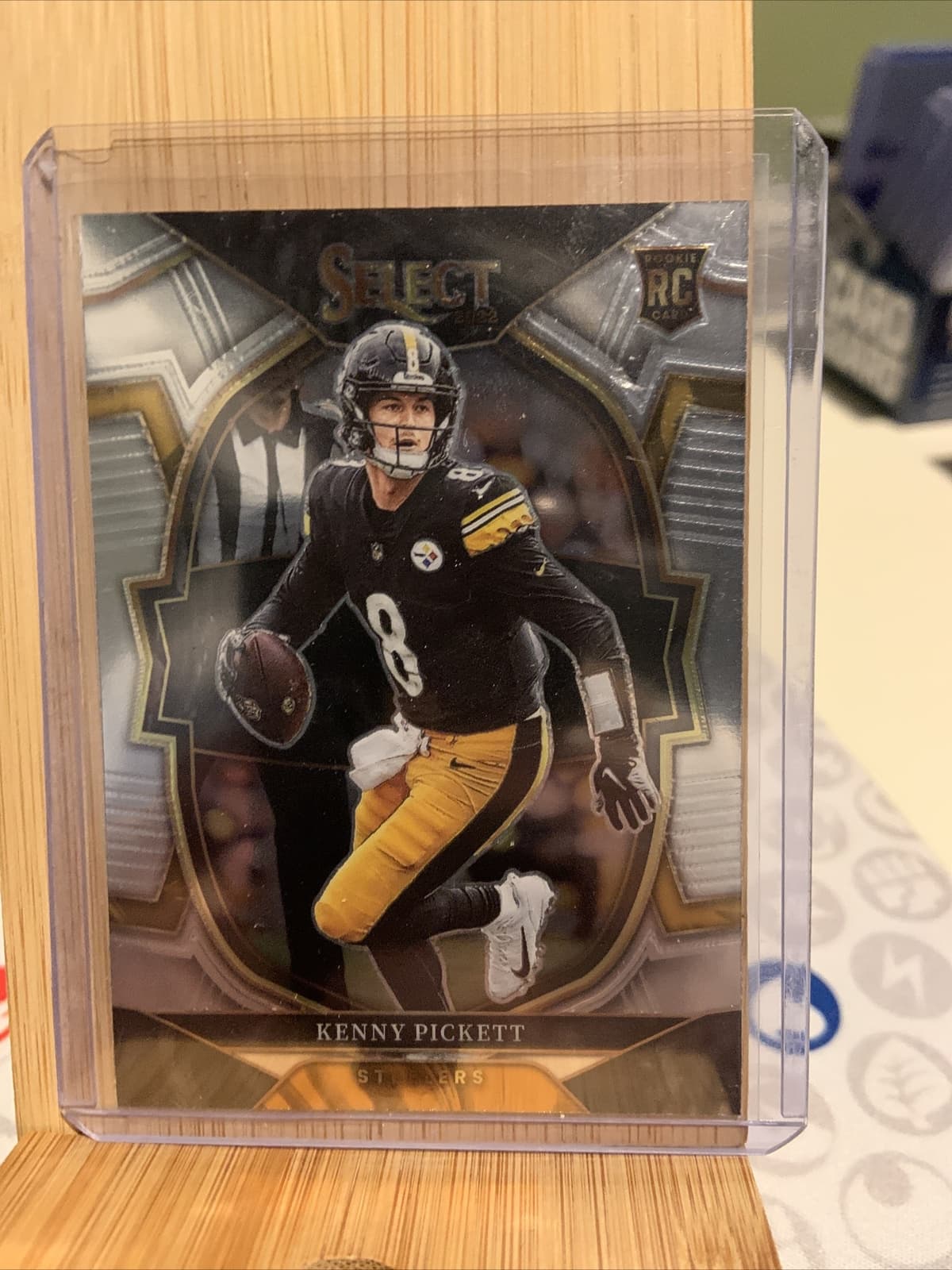 Kenny Pickett trading card