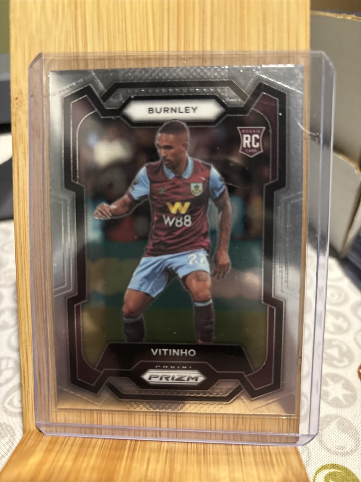 Vitinho trading card