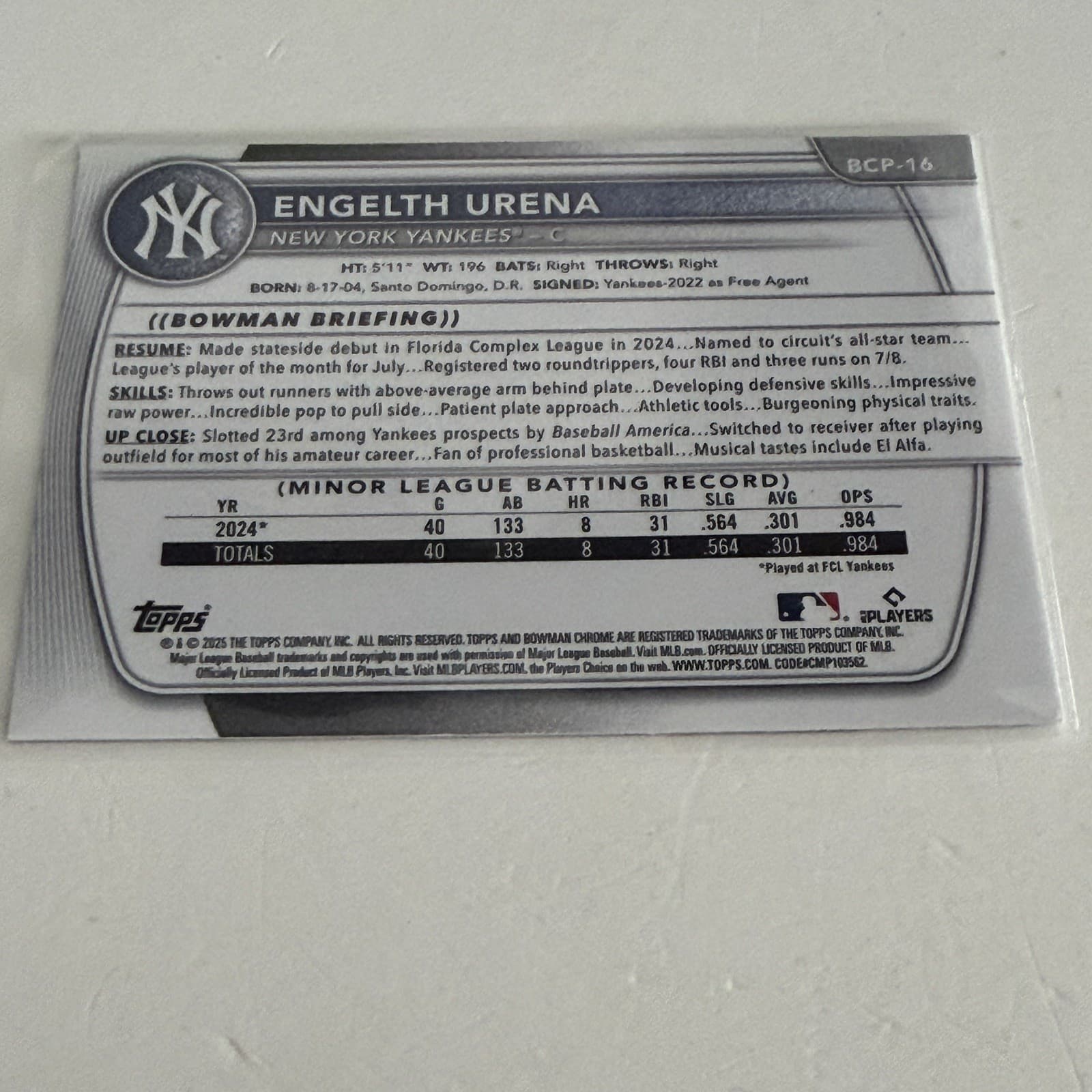Engelth Urena trading card