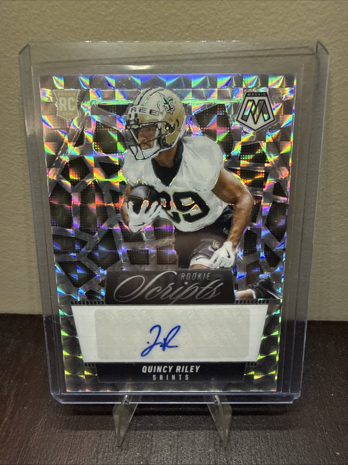 Quincy Riley trading card