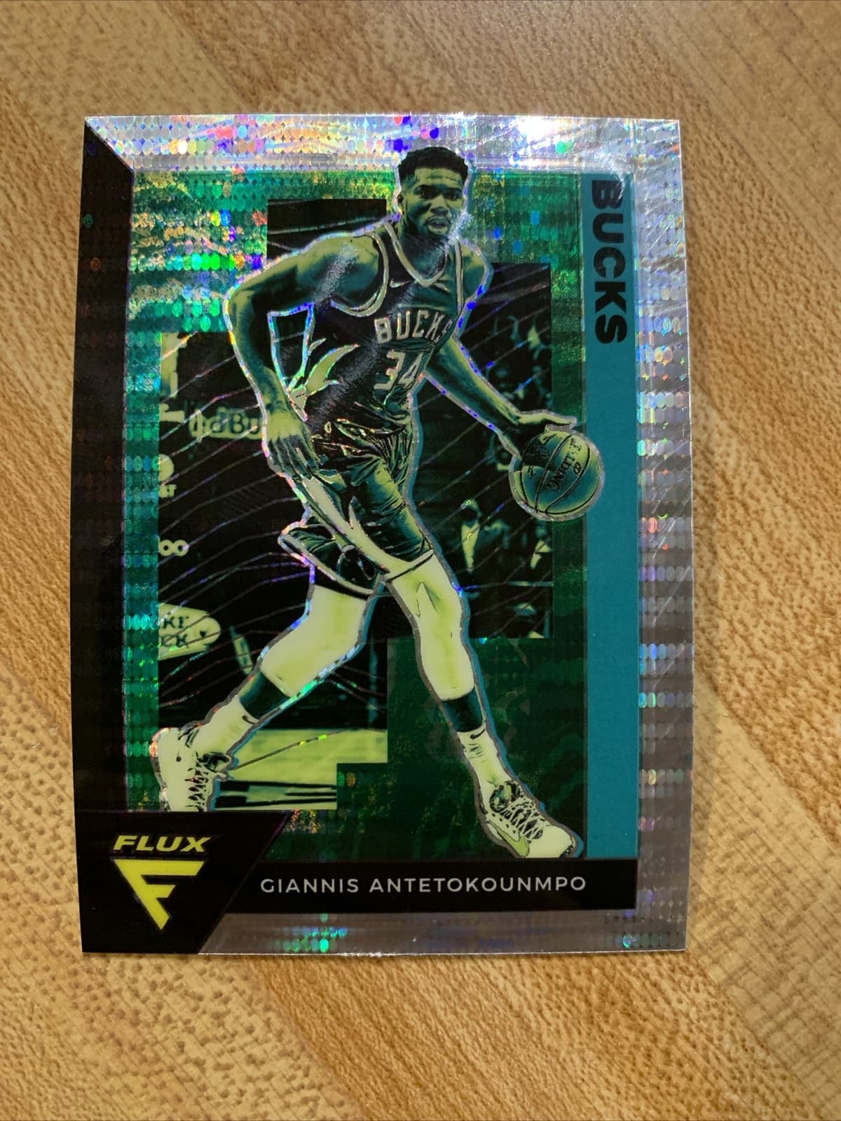 Giannis Antetokounmpo 2020 panini Panini Flux