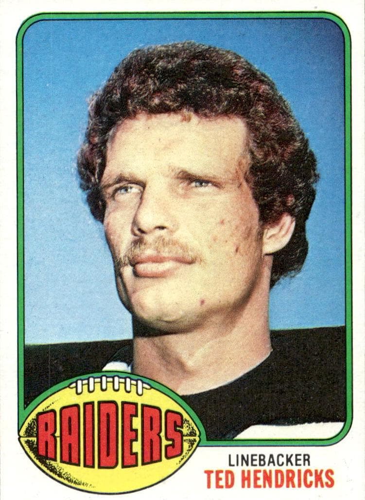 Ted Hendricks 1976 topps Topps