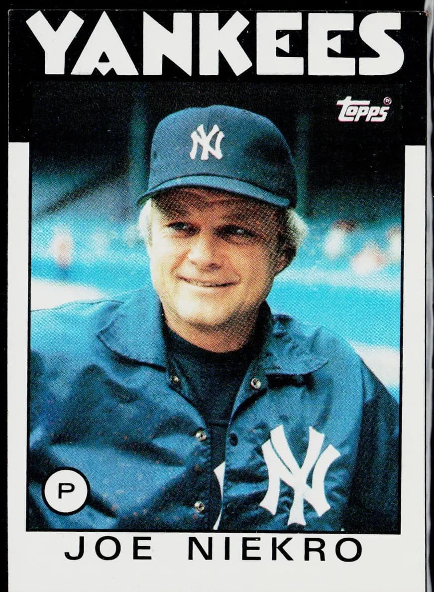 Joe Niekro #135