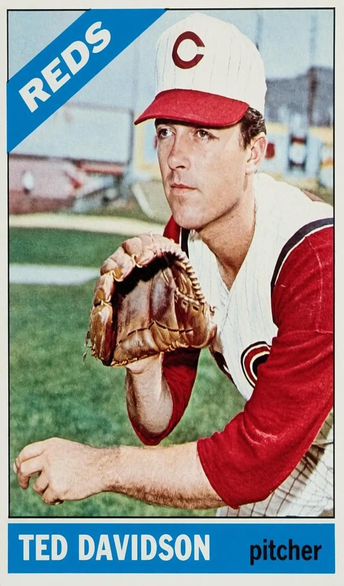 Ted Davidson 1966 topps O-Pee-Chee