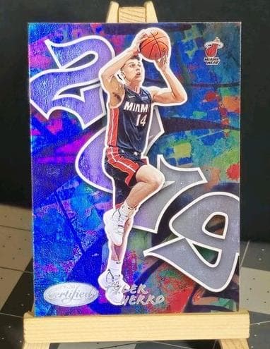 Tyler Herro #4