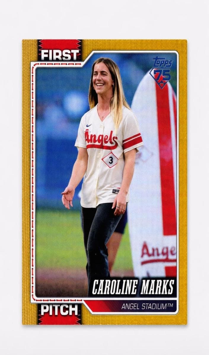 Caroline Marks 2026 topps Topps
