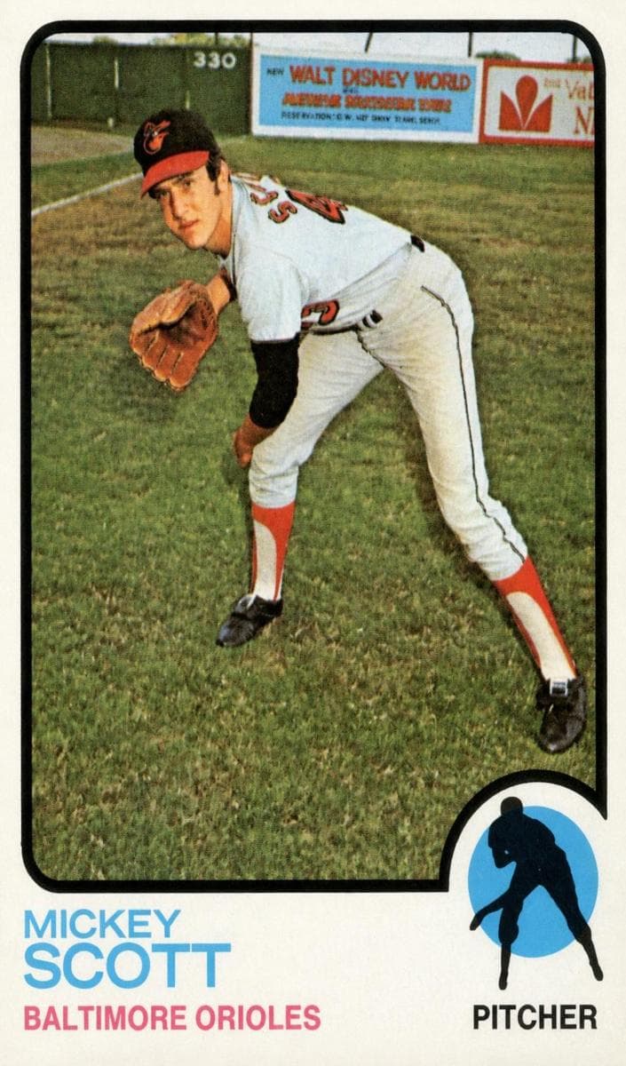 Mickey Scott 1973 topps O-Pee-Chee