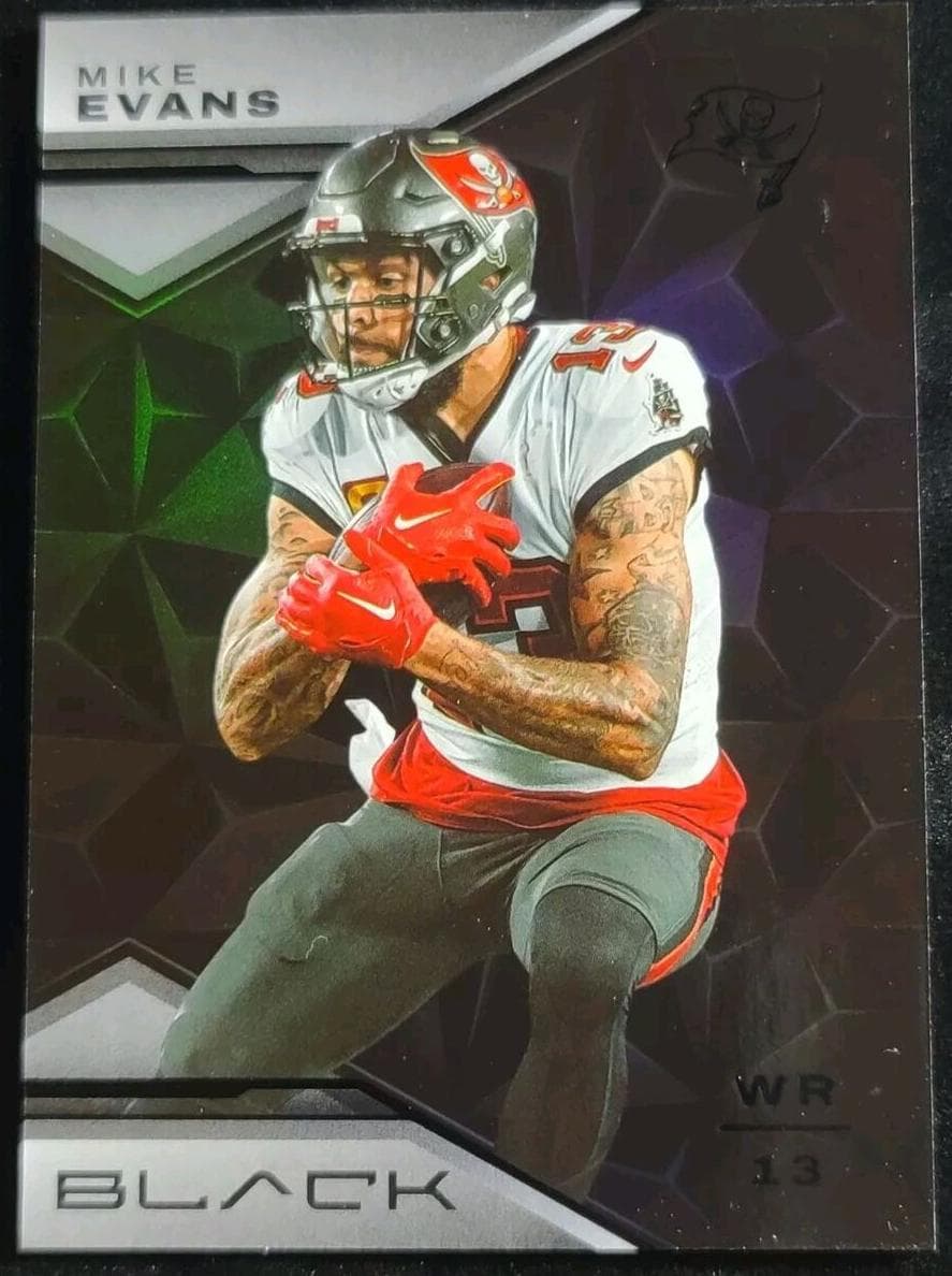 Mike Evans 2023 panini Panini Black
