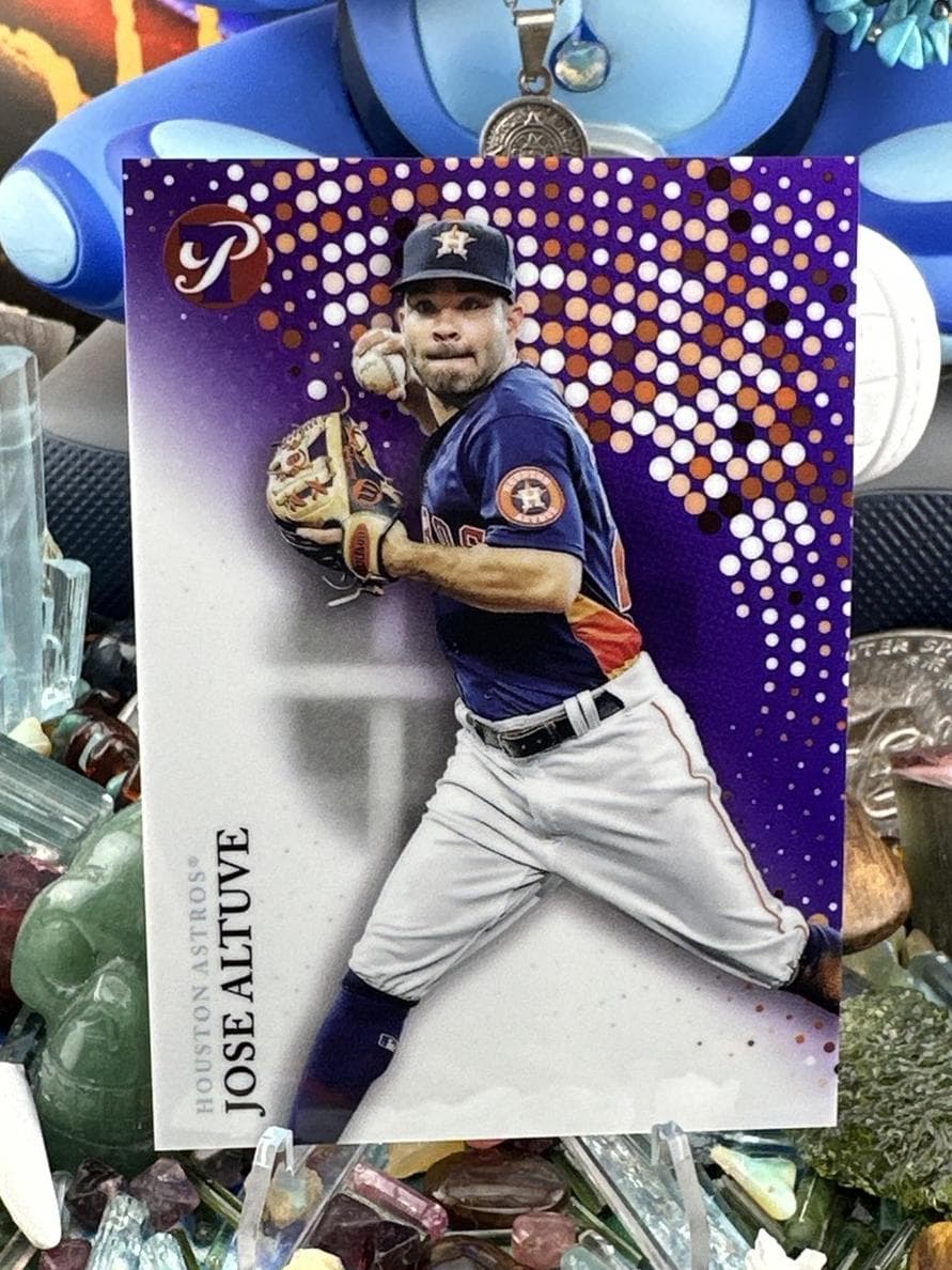 Jose Altuve 2022 topps Topps Pristine