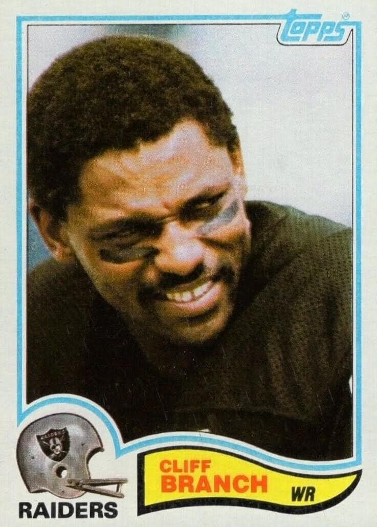 Cliff Branch 1982 topps Topps