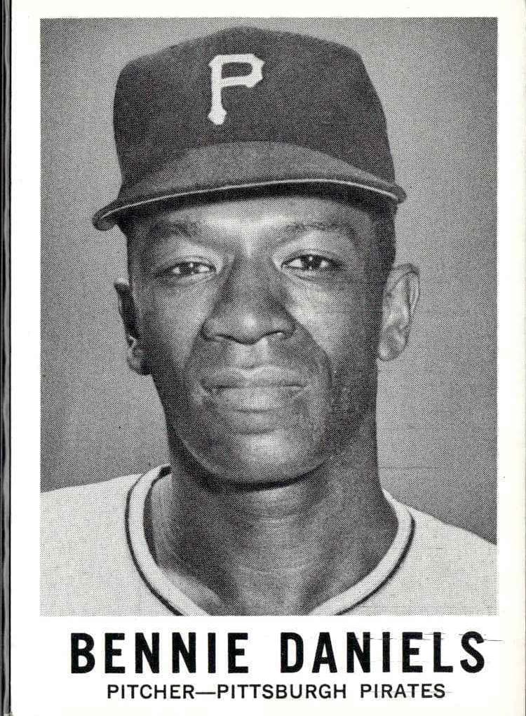 Bennie Daniels 1960 leaf Leaf Baseball